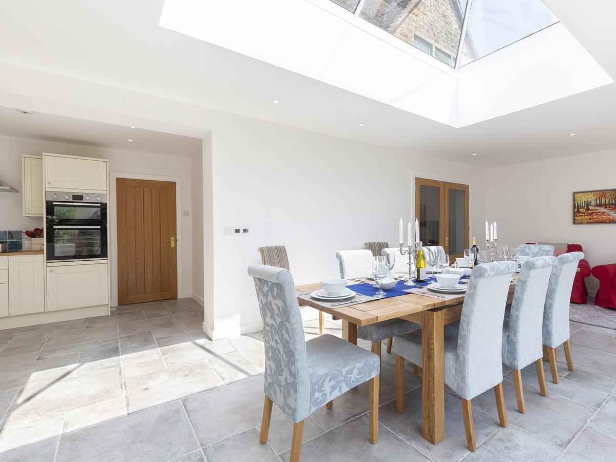 South Winds Villa Bourton-on-the-Water Bagian luar foto