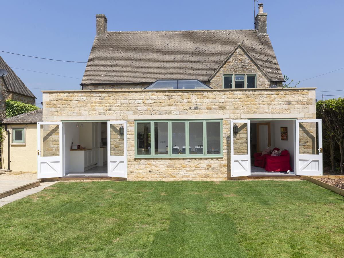 South Winds Villa Bourton-on-the-Water Bagian luar foto